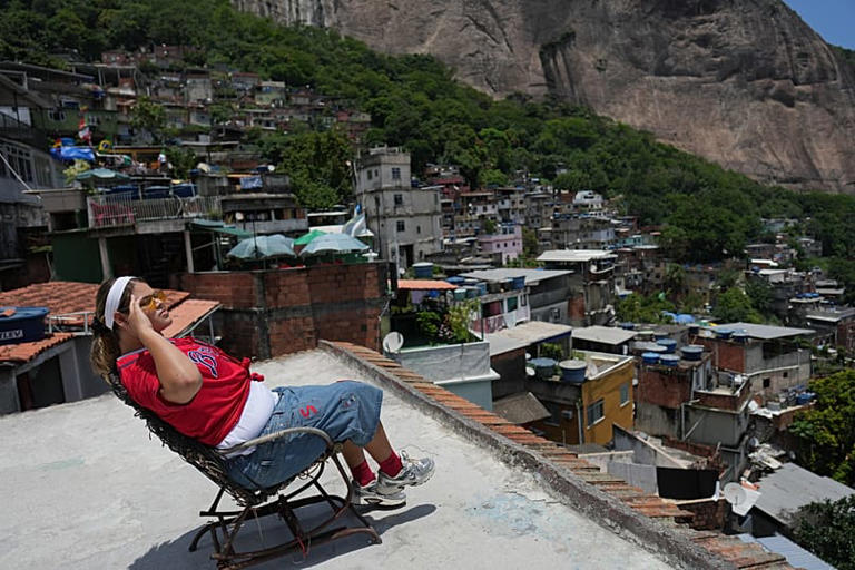Trend da Rocinha chega a Portugal e até a PSP já aderiu
