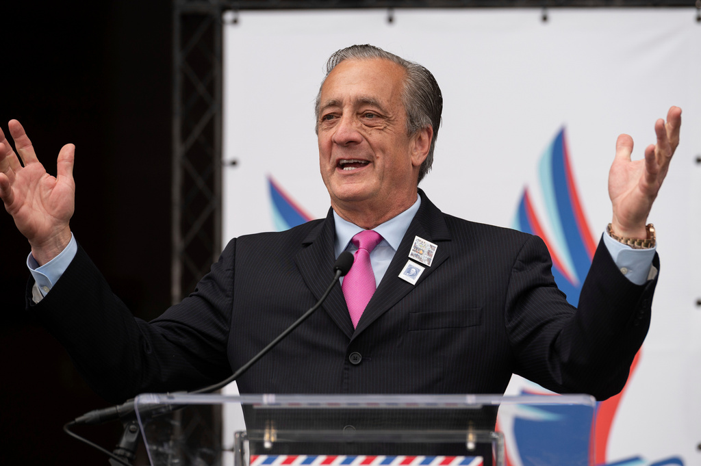 Postmaster warns of "end of postal service as we know it"<br>