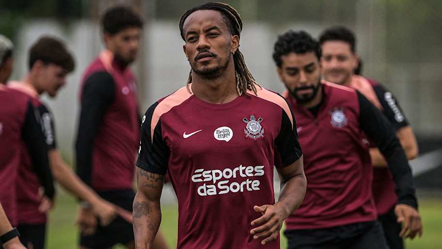 Carrillo está no Corinthians desde 2024 | NELSON ALMEIDA/GettyImages