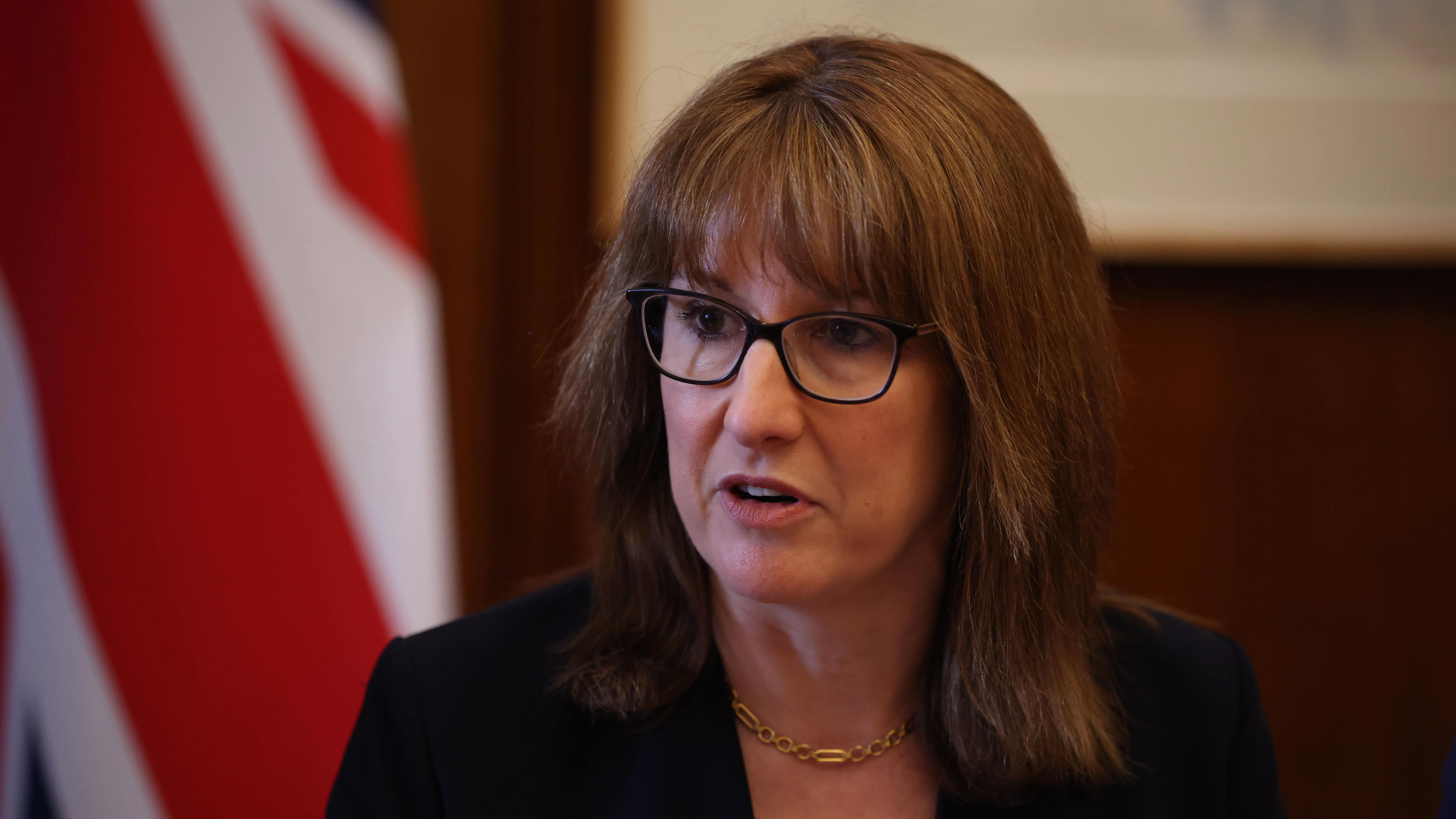 Reeves to pledge ‘fastest AI adoption in G7’ and deeper ties with EU