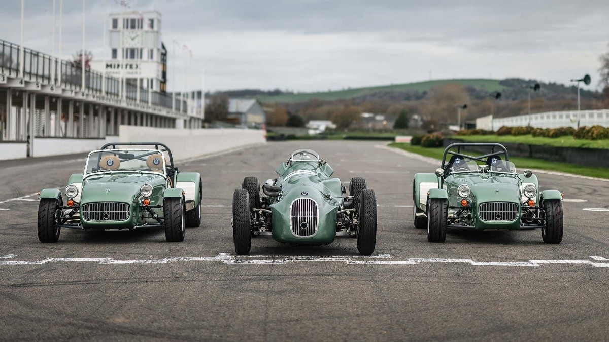 Η Caterham τιμά το παρελθόν