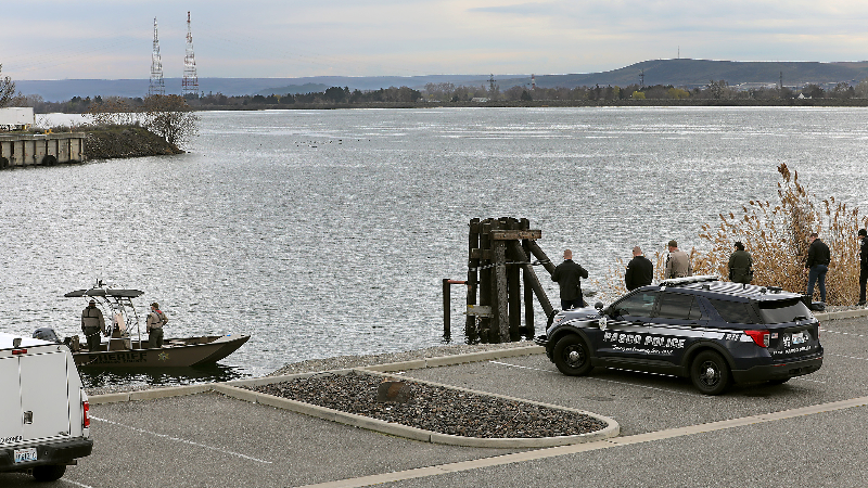 Deputies investigating body found in Columbia River near Port of Pasco<br><br>
