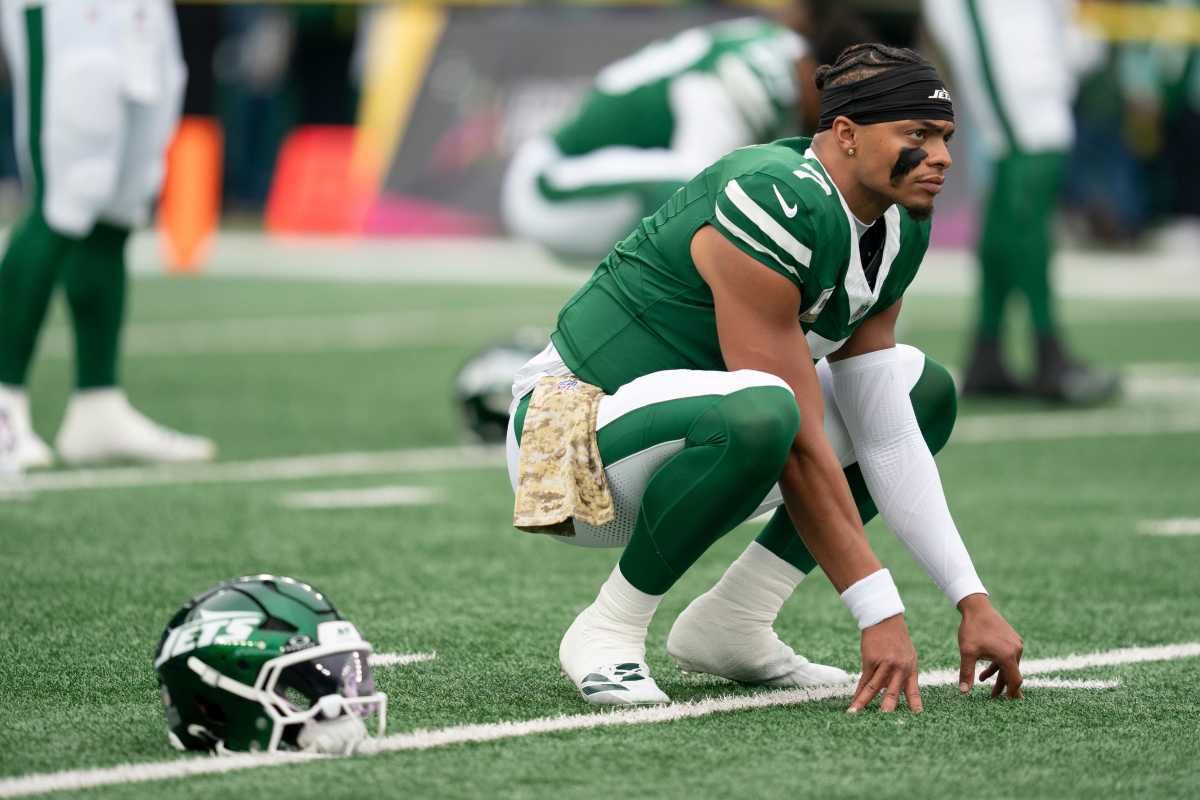 Super Bowl–winning QB caught off guard by Chiefs’ Justin Fields decision