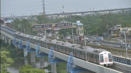 DMRC to replace copper wires to prevent theft