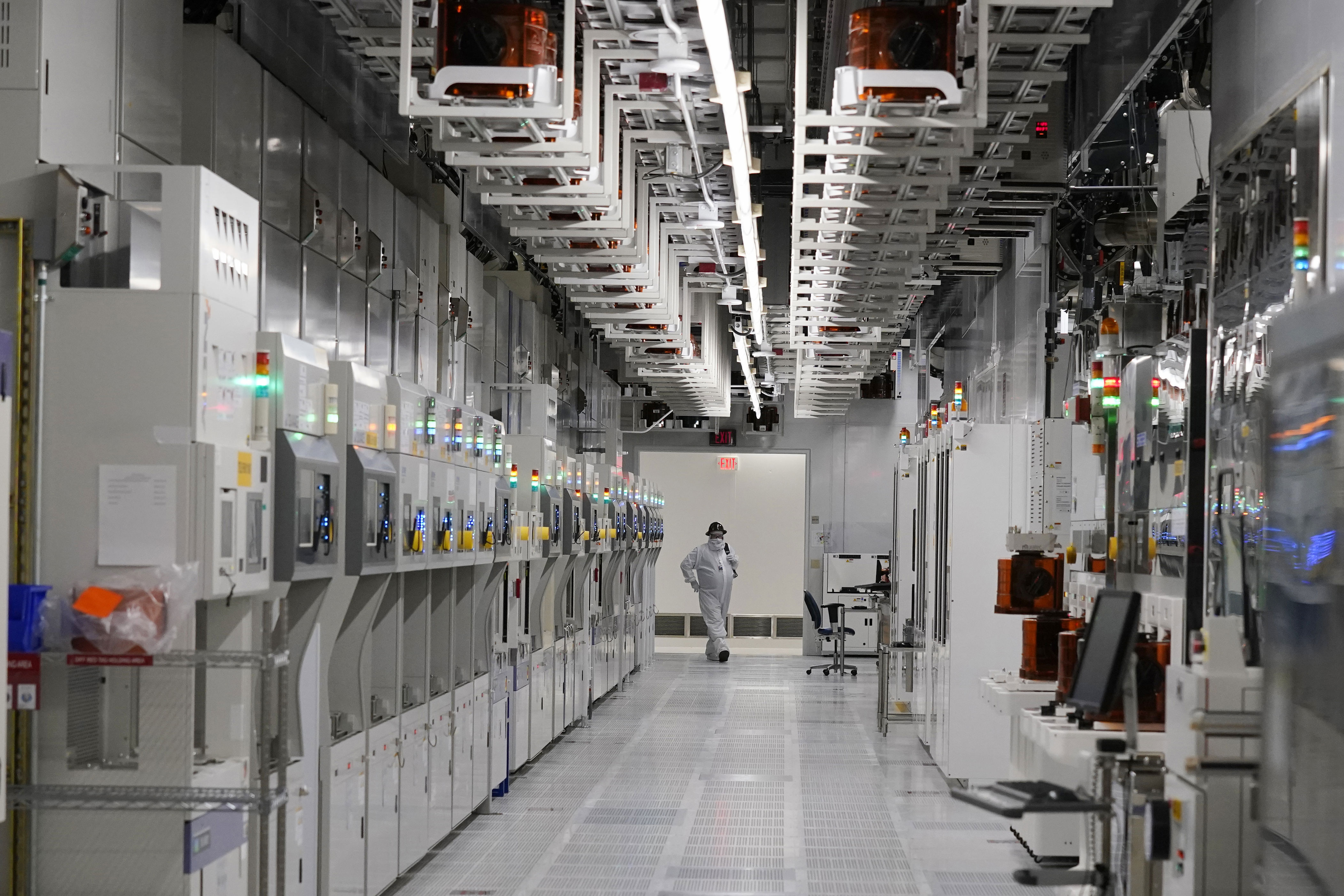 Micron stock surges on new Taiwan factory investment, strong earnings ...