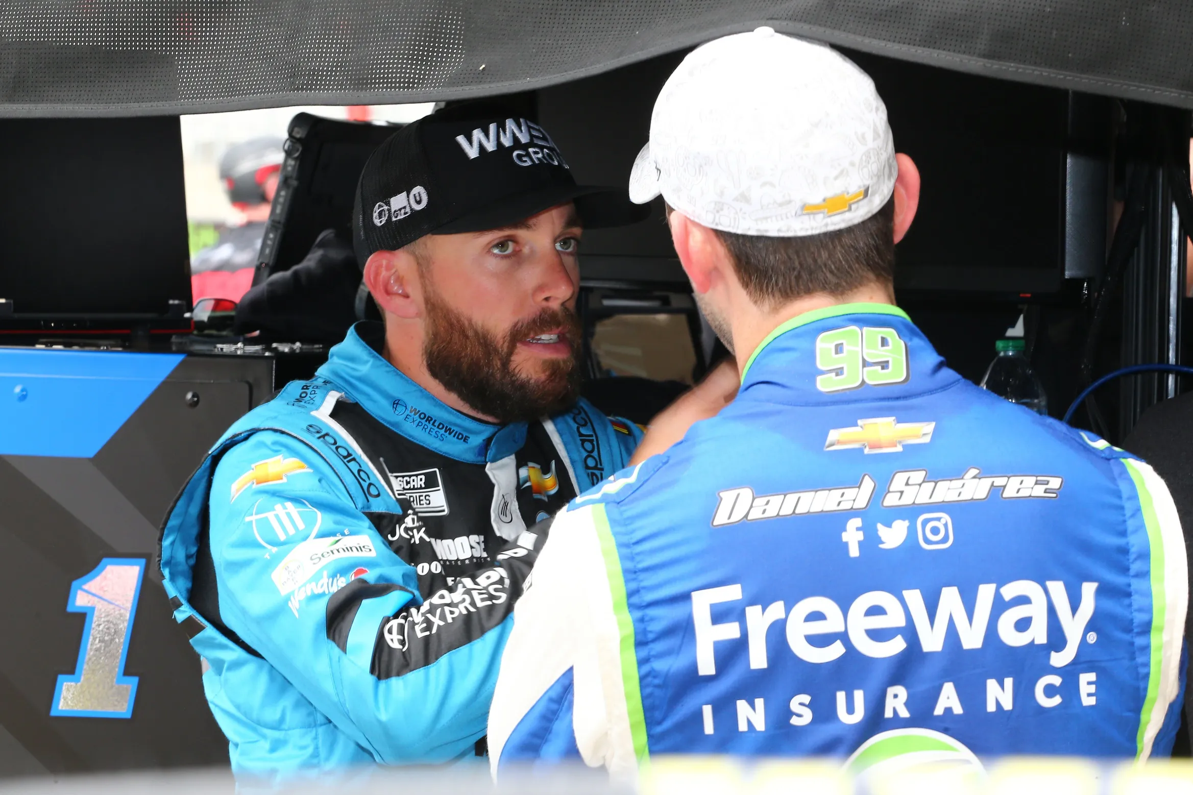 Ross Chastain and Daniel Suárez steal the show at Las Vegas with a heated brawl<br><br>