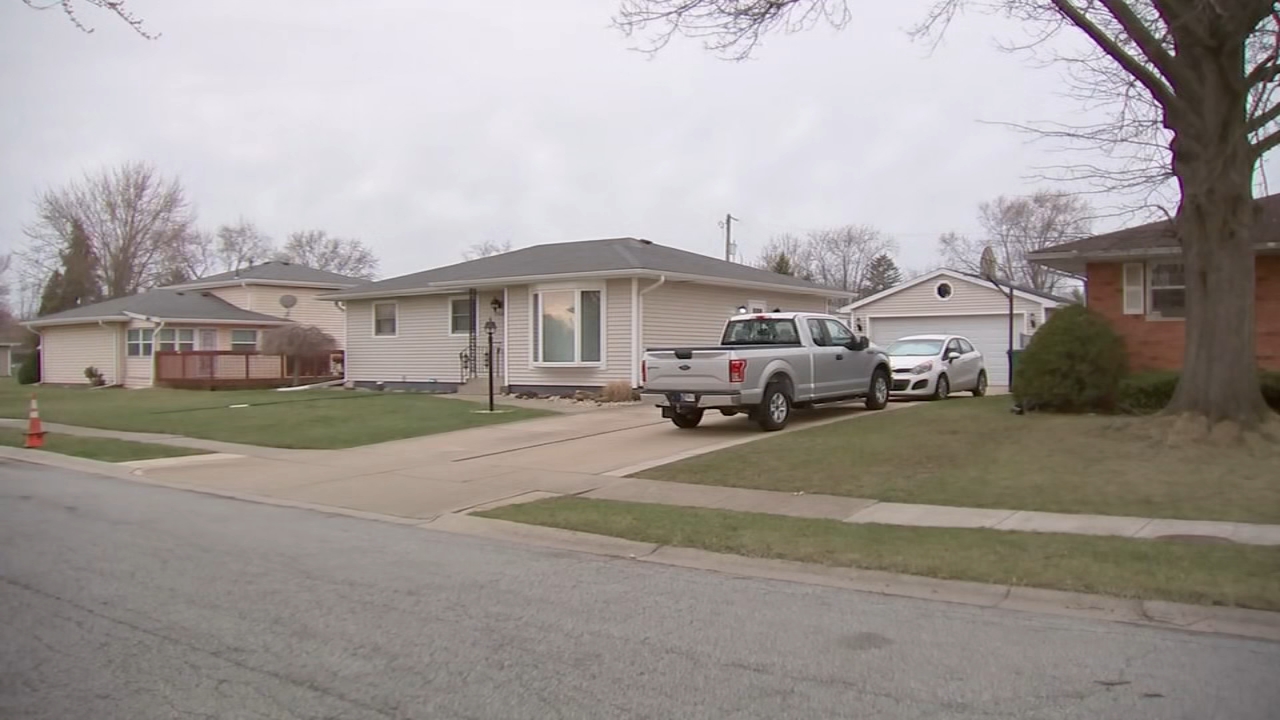 Man killed in northwest Indiana stabbing that critically injured wife ...