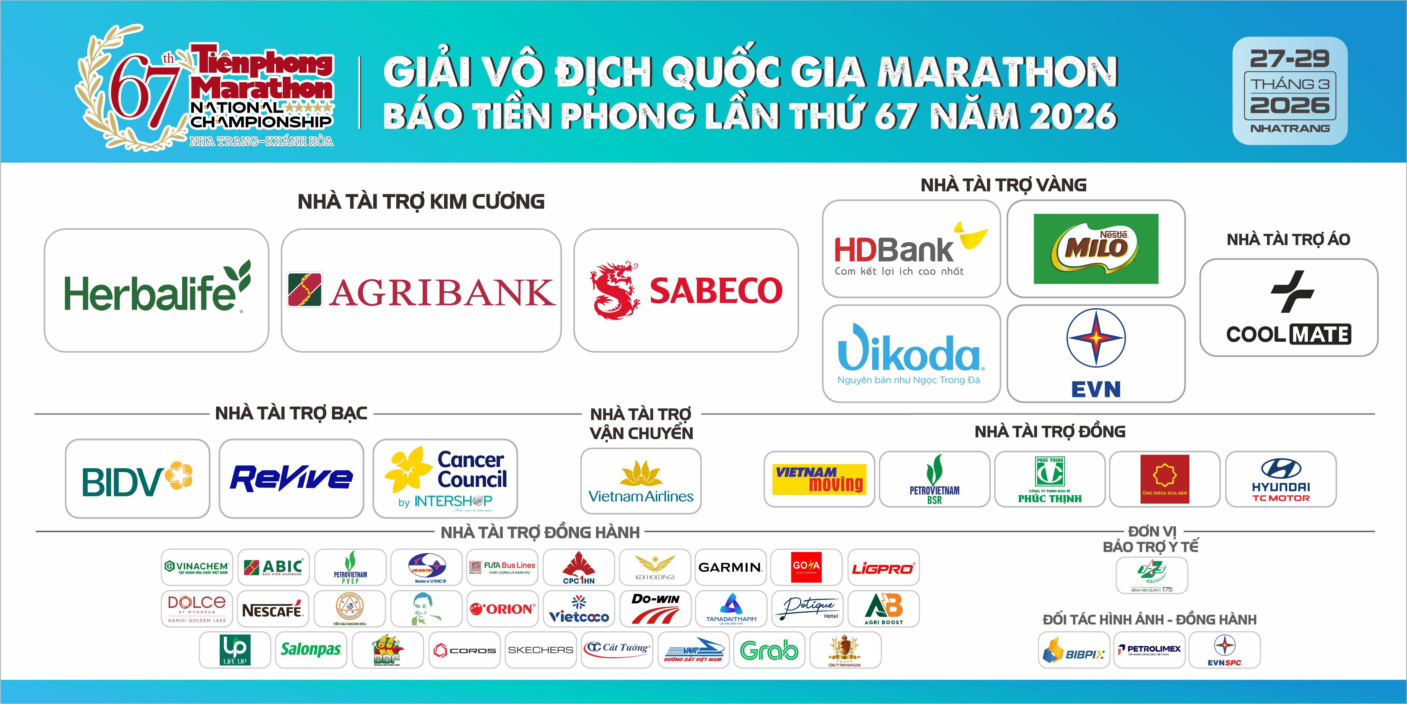 Khách nước ngoài cổ vũ nghệ sĩ tổng duyệt đêm nhạc 'Đón ánh bình minh' ở Khánh Hòa