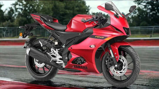 Yamaha R15 price, mileage, engine, features and everything you need to know
