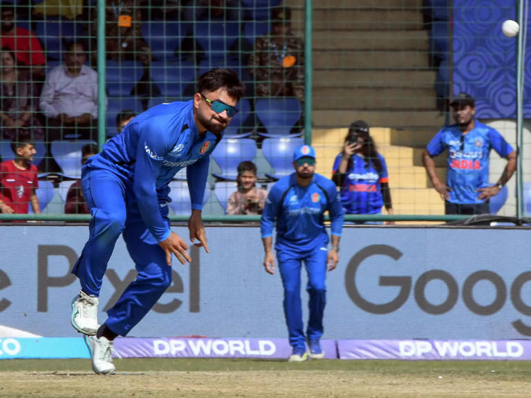 Pakistan attacks on Afghan Hospital sickening: Cricketers Rashid Khan ...