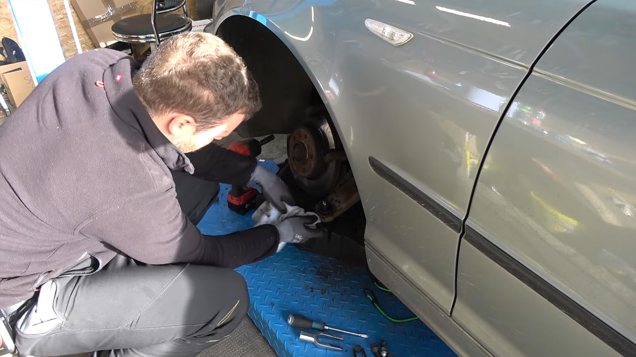 BMW E46 new suspension installation
