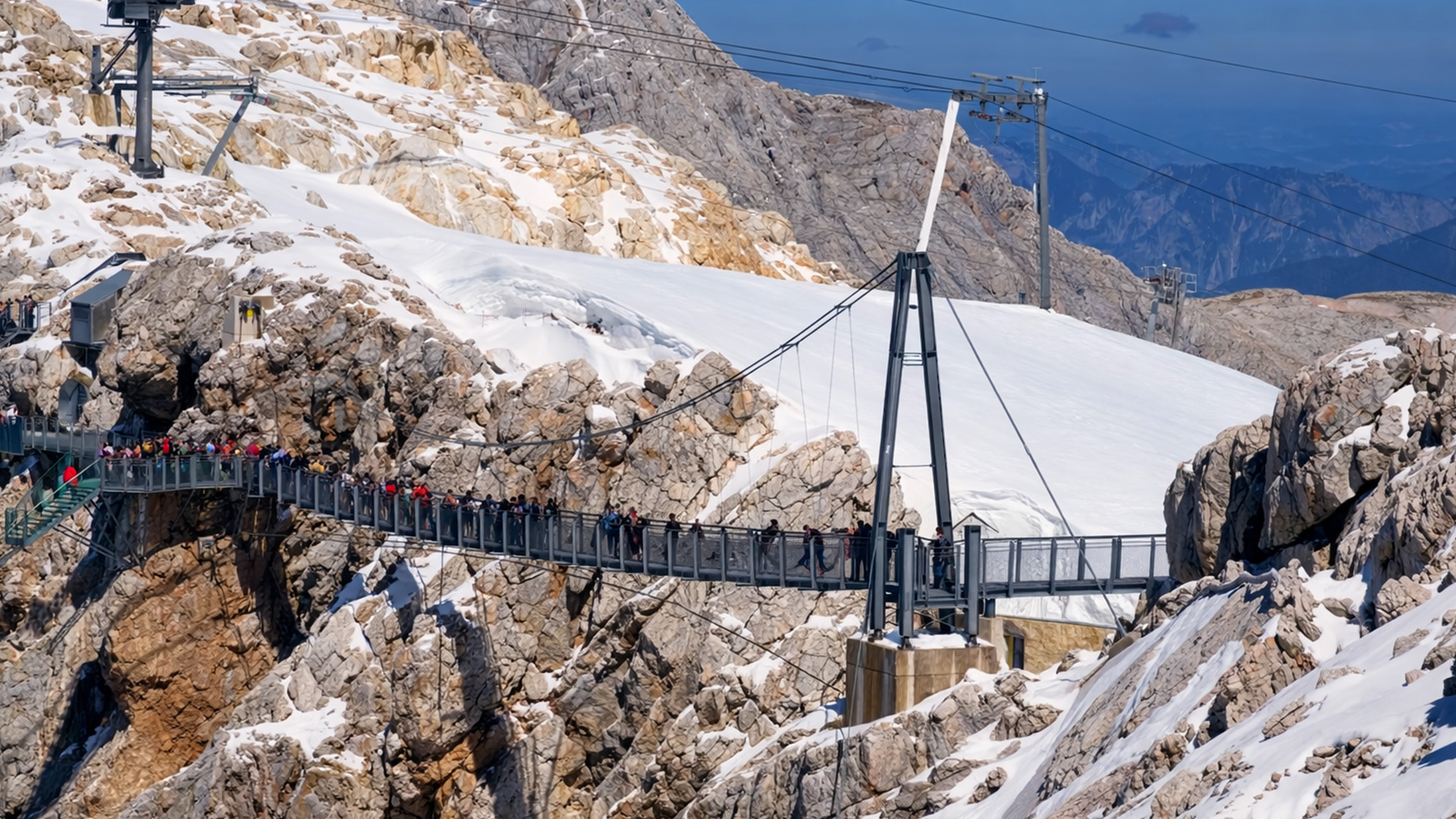 dachstein-glacier-skywalk-austria-panoramic-alpine-views-4k