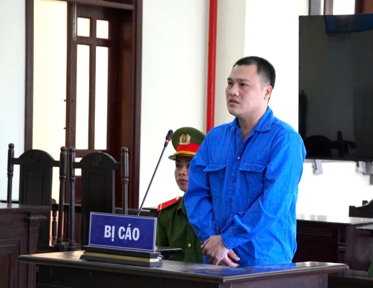 Tham ô hơn 5 tỉ đồng của công ty loa kẹo kéo, trưởng phòng kinh doanh lãnh 16 năm tù