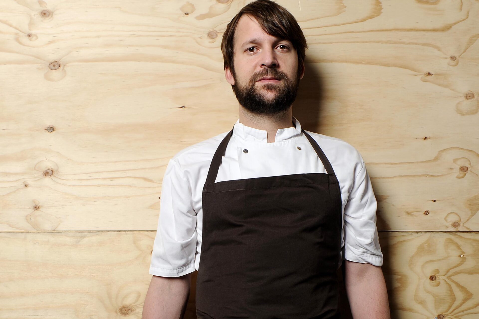 's Werelds beste chef-kok met pensioen na geweldadige incidenten