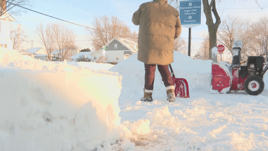 Dangerous travel, lots of cleanup on day two of winter storm in Wisconsin