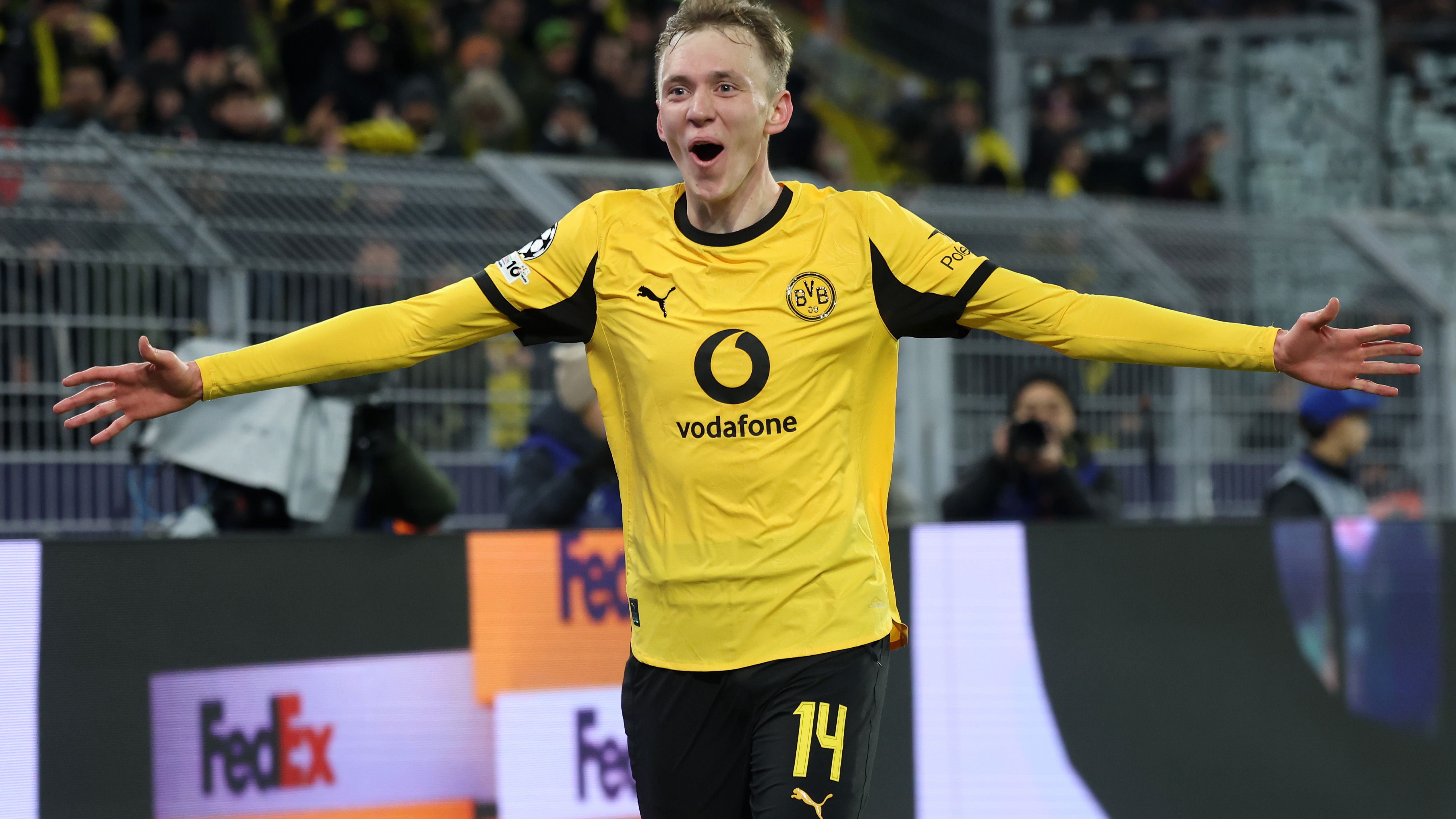 Bewusst entschieden: BVB-Star spricht nach Angeboten aus der Premier ...