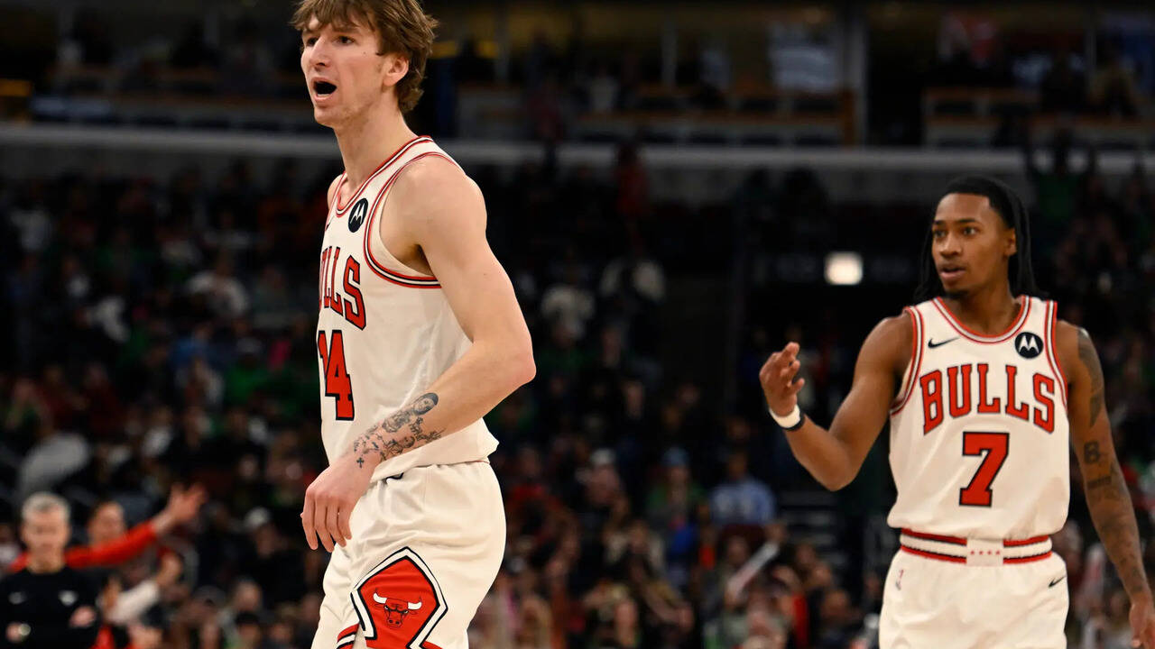 Chicago Bulls defeat Memphis Grizzlies 132-107; Josh Giddey records ...