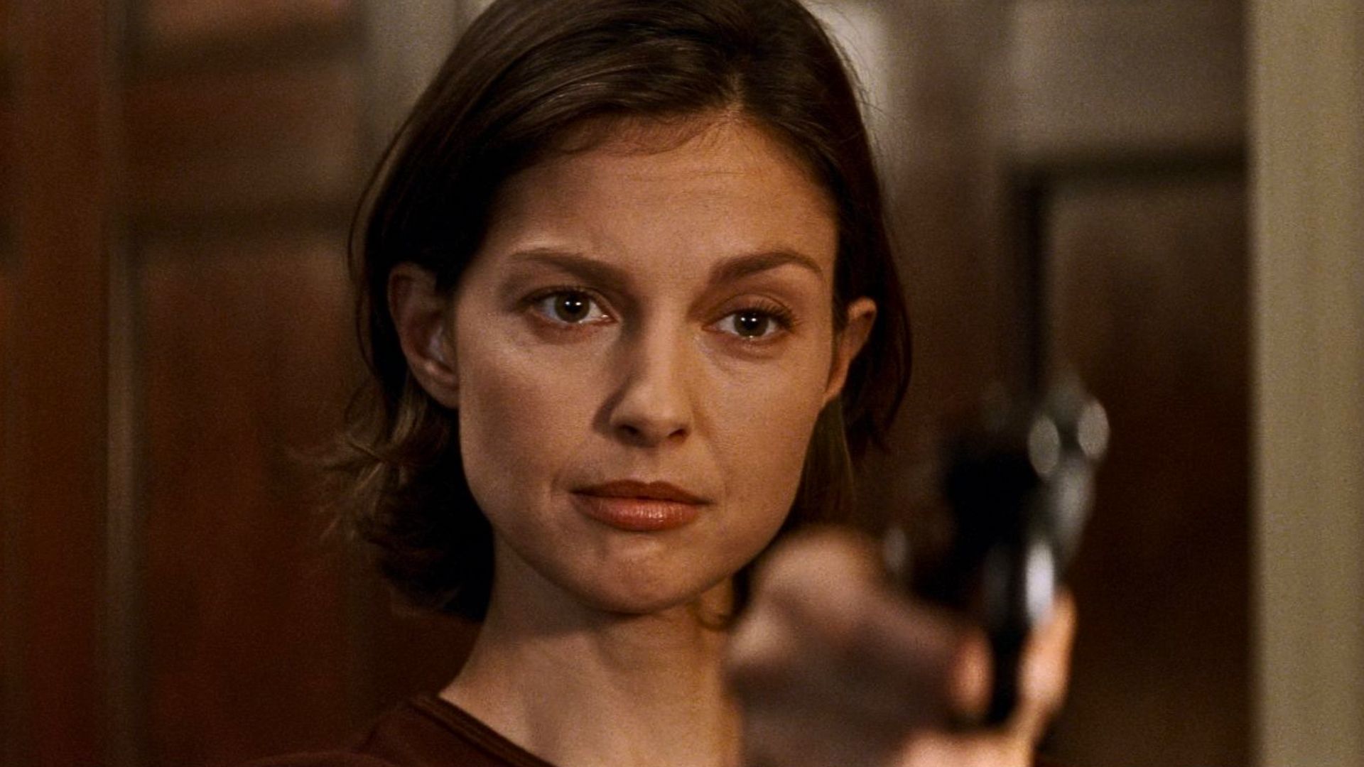 'Double Jeopardy' on Netflix: '90s thriller hits streaming charts