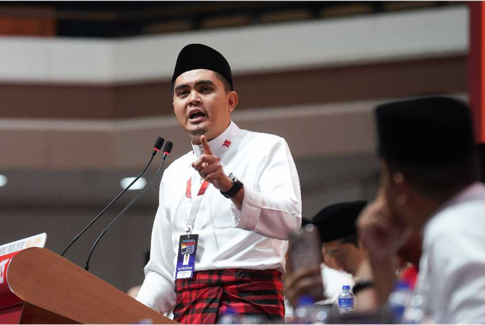 'Different SOP for different people?' – Akmal Saleh questions police SOP