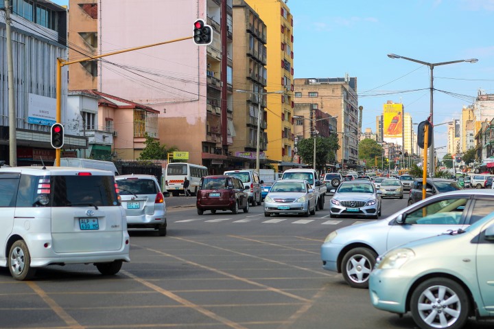 Governo moçambicano prepara sistema de transporte rápido autónomo para ...