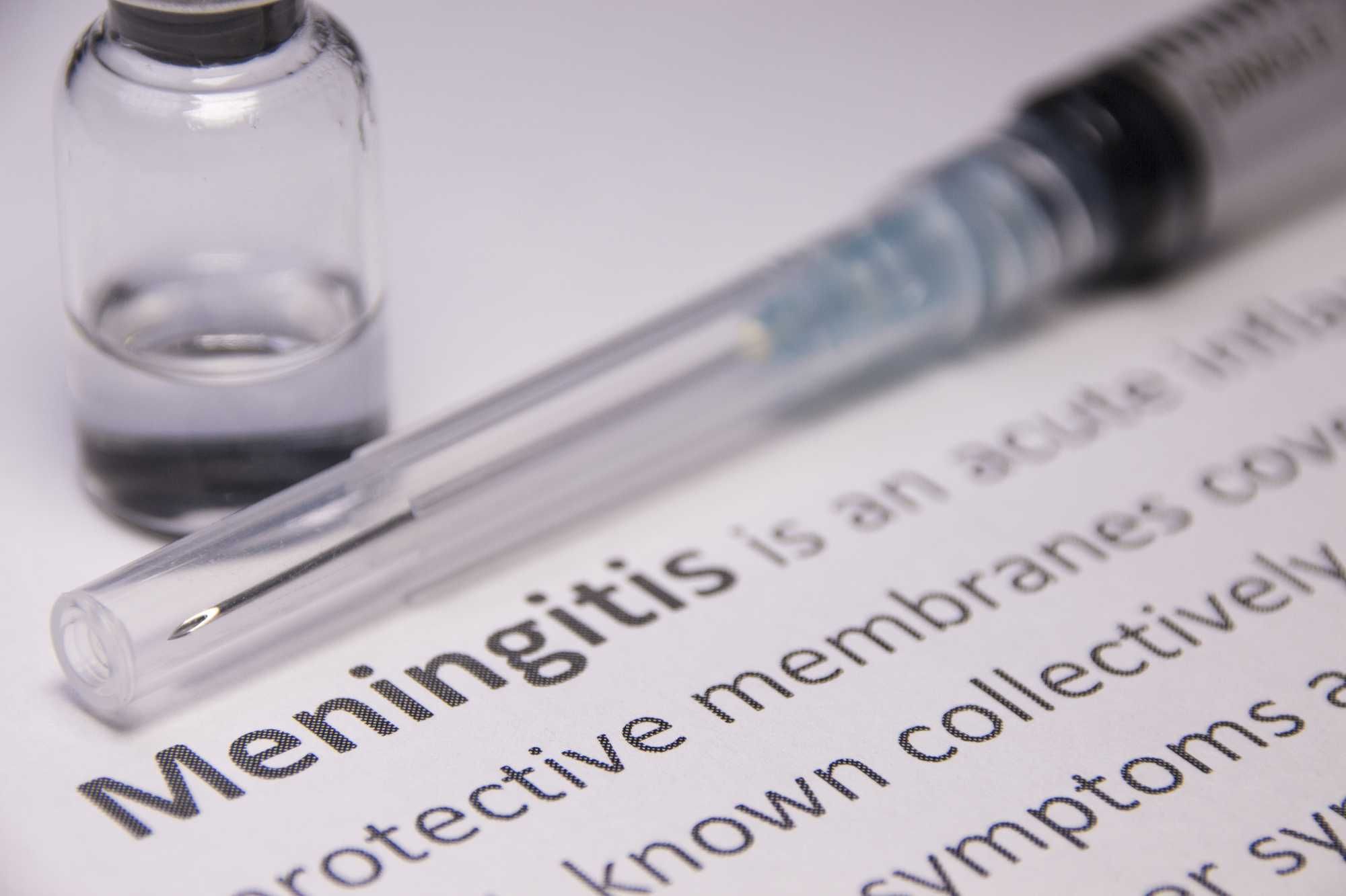 Meningitis B: What is it and why are so many young people getting it right now?<br>