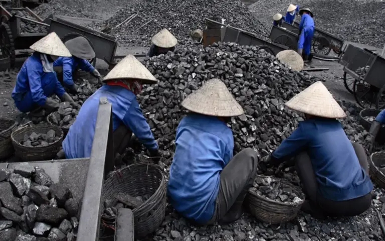 Asia pivots to coal as Middle East conflict chokes LNG supply