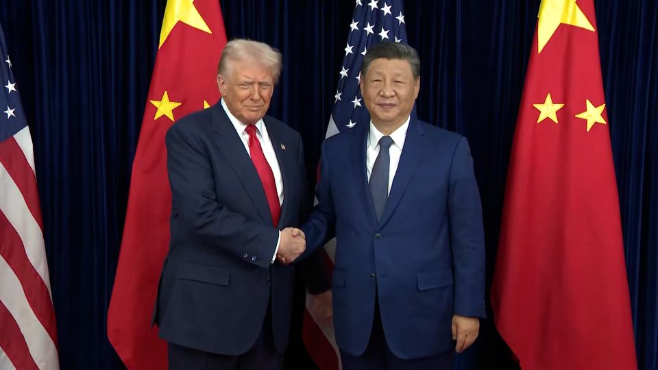 Trump seeks to delay summit with Xi