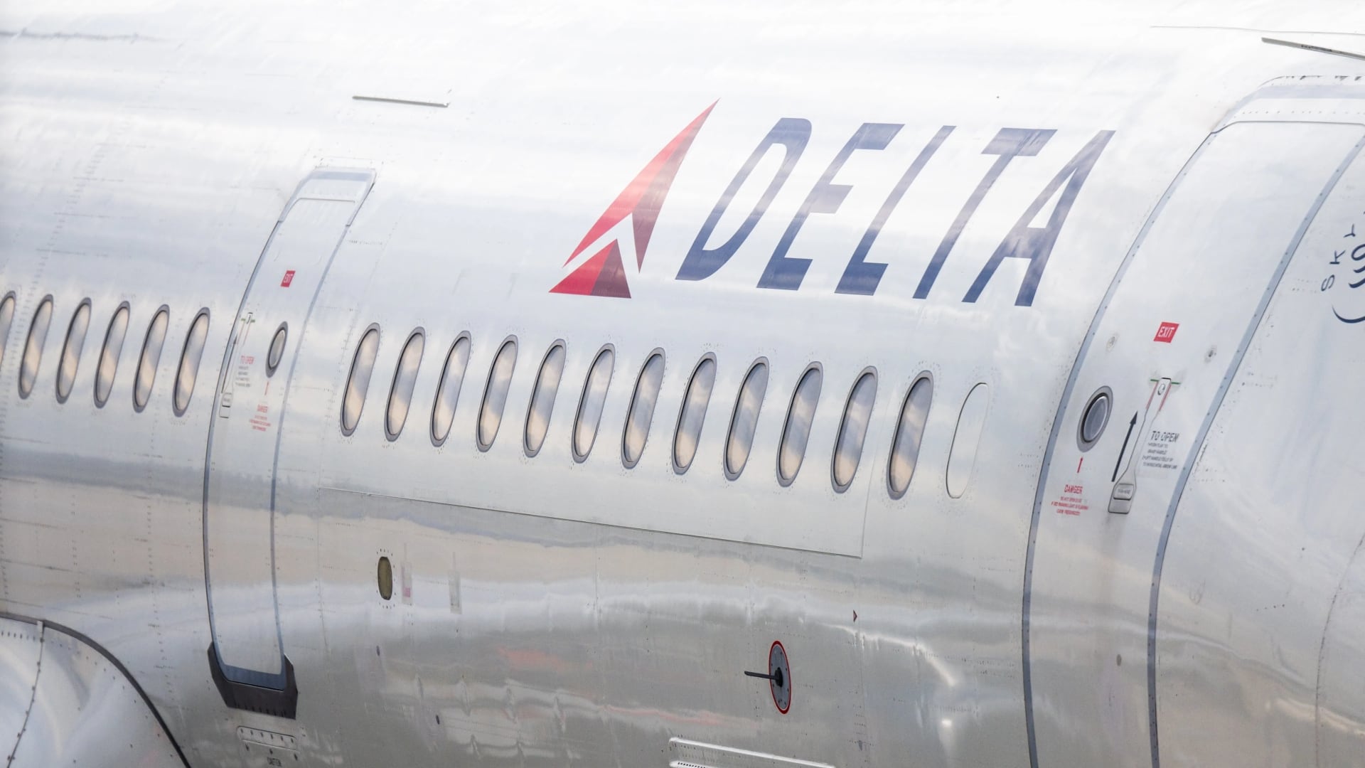 Second ground stop for Delta flights to Atlanta lifted