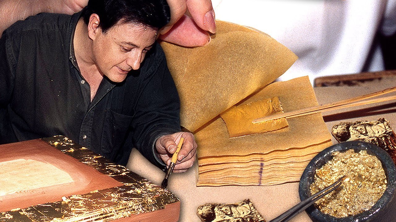 Creación de láminas de oro para restaurar retablos