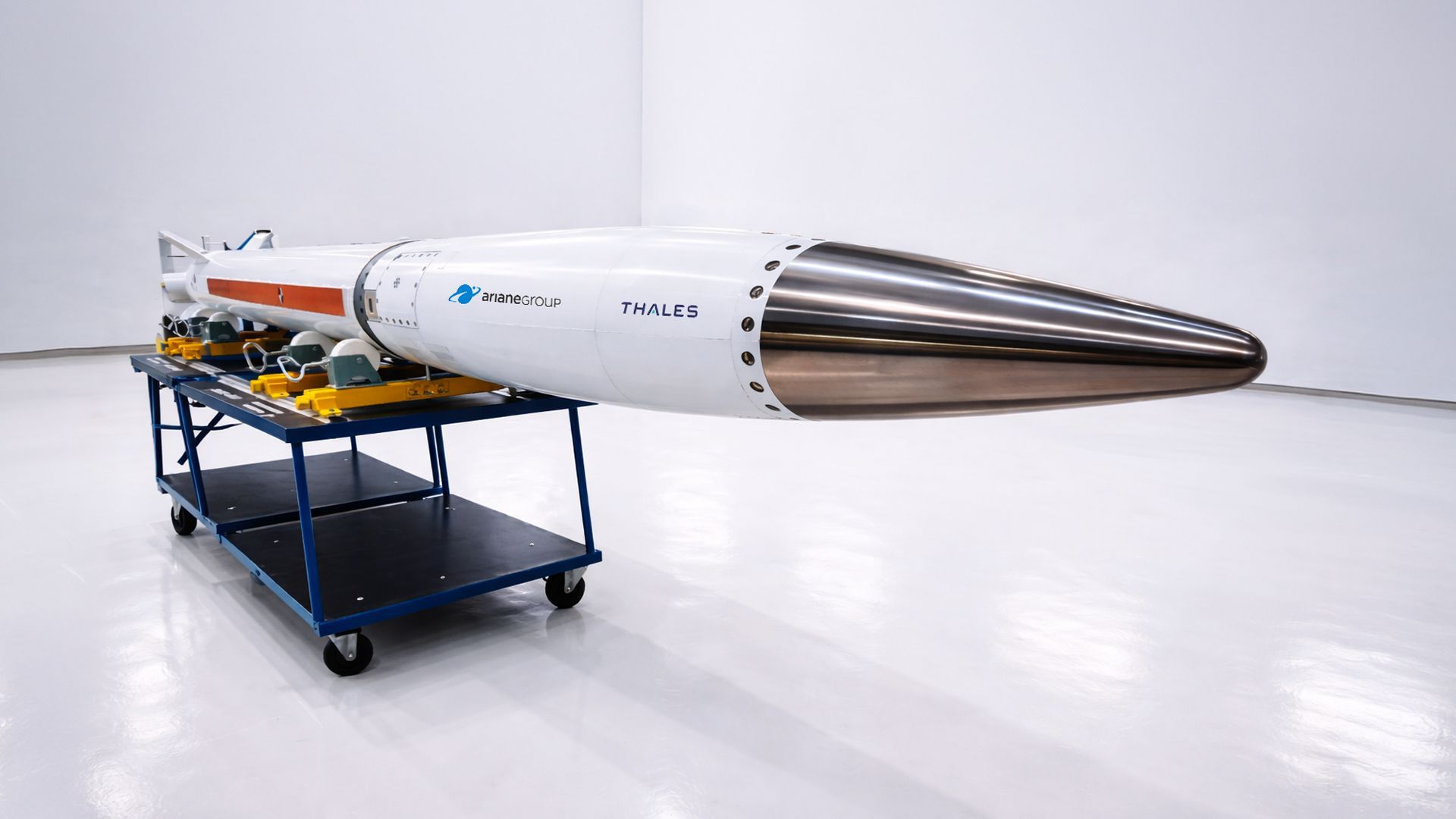 France unveils new containerized launcher that can strike targets 93 ...