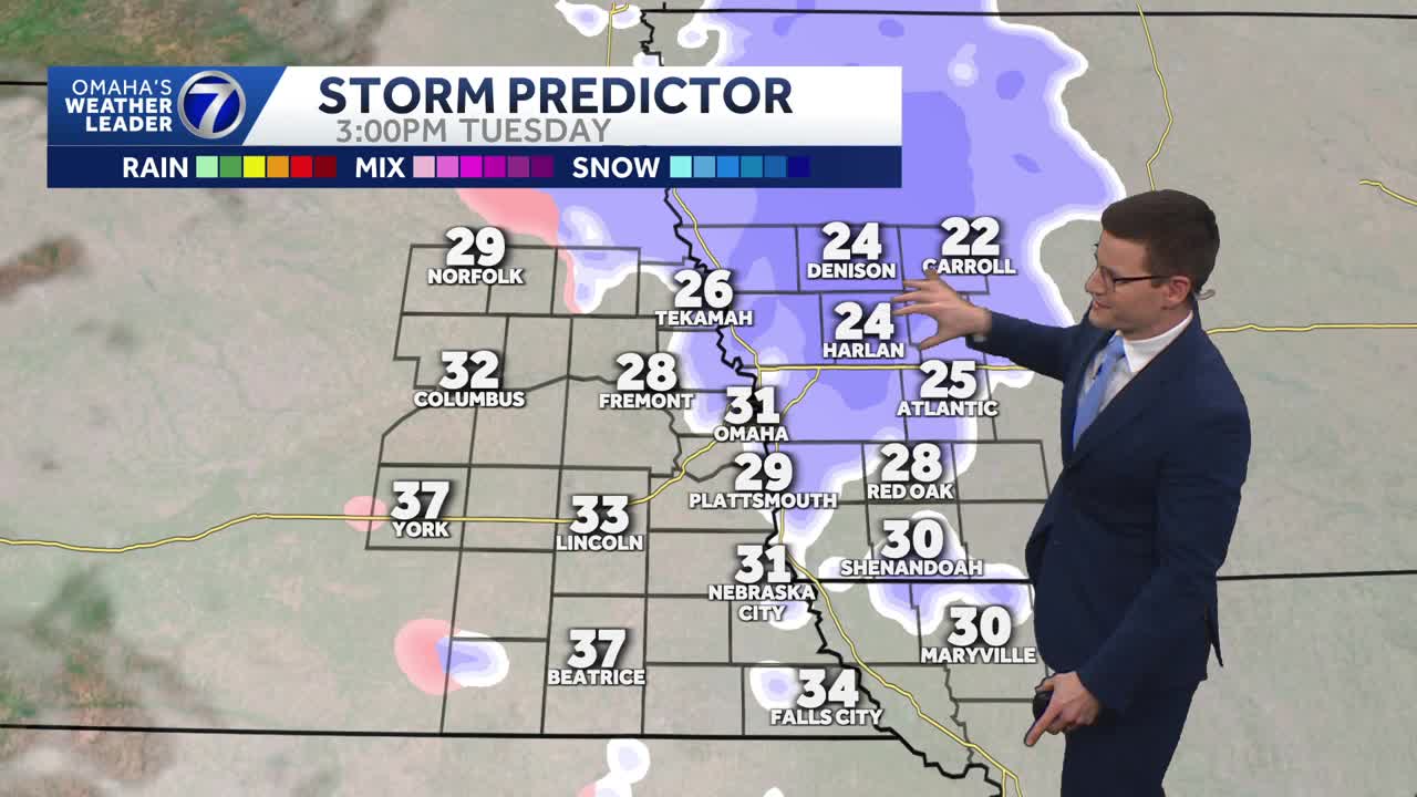 Chance for light snow St. Patrick's Day in Omaha area