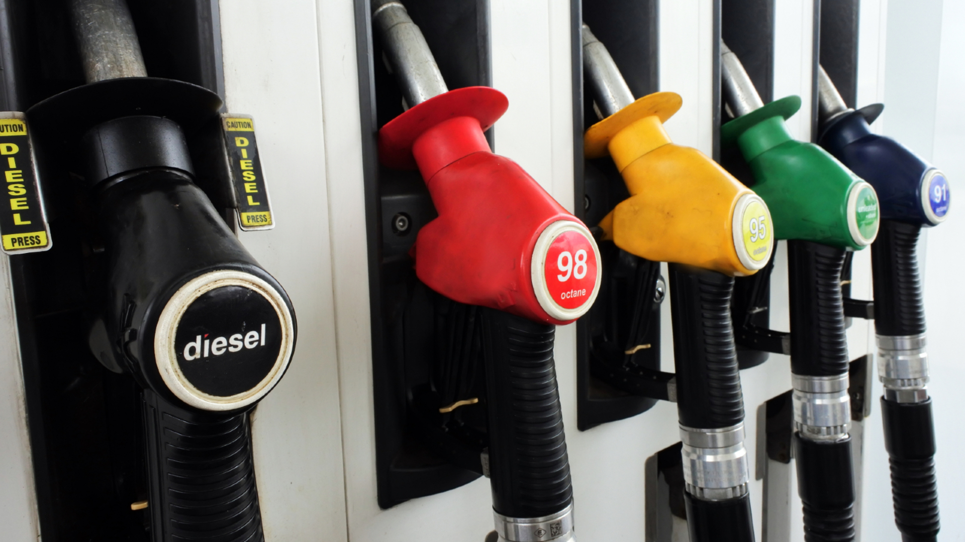 Fuel shortages in Australia are a 'taste' of things to come