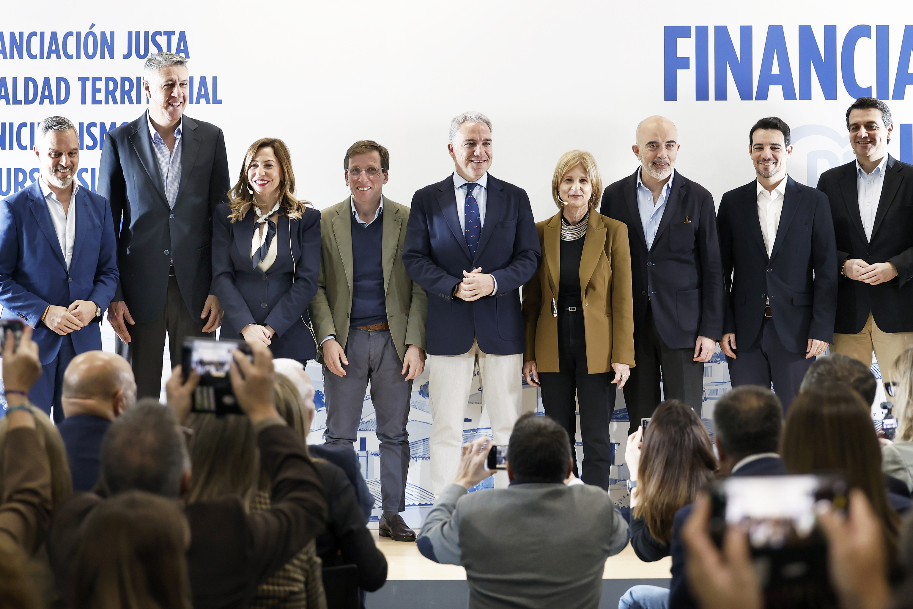 El PP acusa a Pedro Sánchez de "despreciar y castigar a los ...