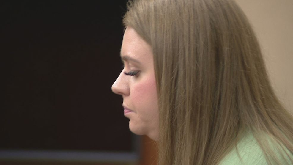 Woman accused of leaving her children alone to go to Kanawha sports bar ...