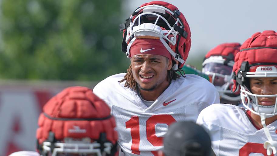 Silverfield challenges pair of Hogs receivers to meet high expectations