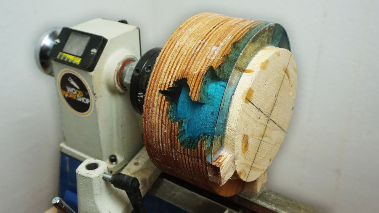 Woodturning - ocean inspired (plywood + resin)