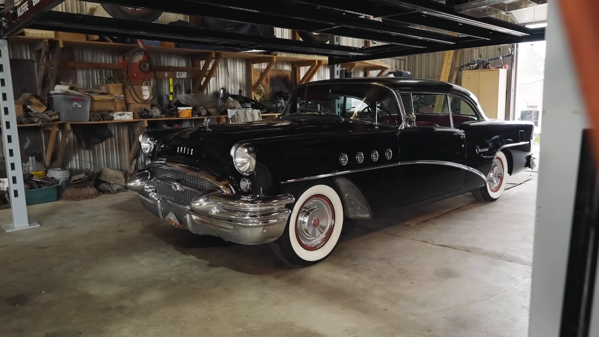 This barn was hiding something unreal - Fast & Furious car