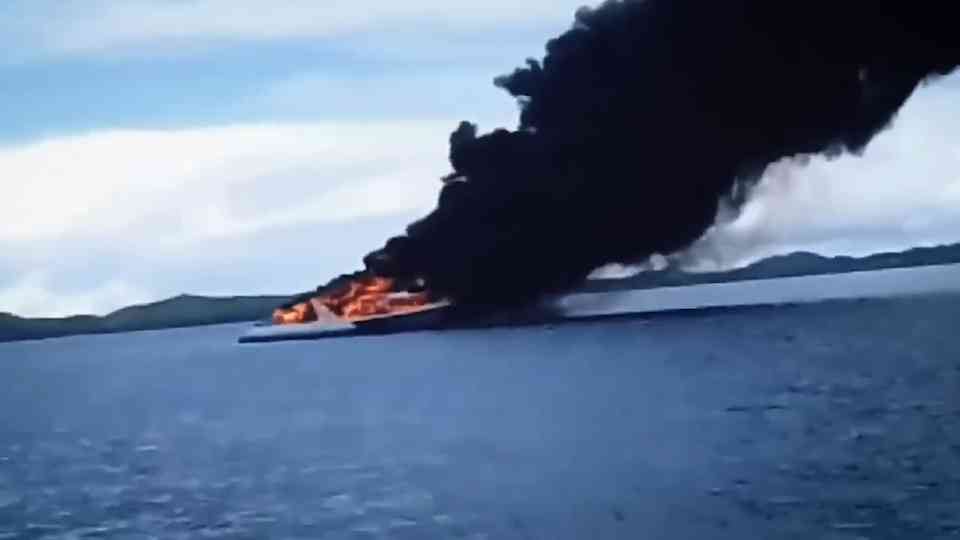 The 60 seconds that led to 4,386 deaths... look what happened