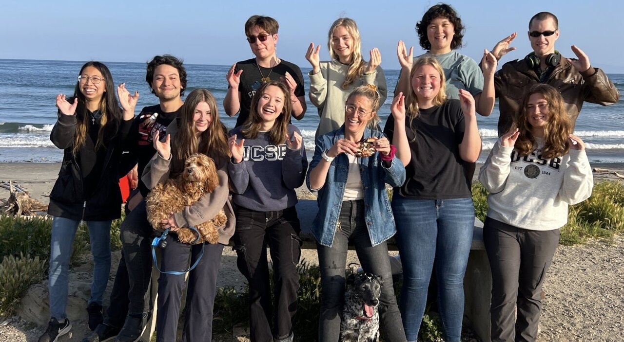Students discover new crab egg predator