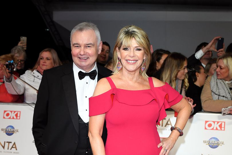 Ruth Langsford and Eamonn Holmes burst into tears during painful goodbye