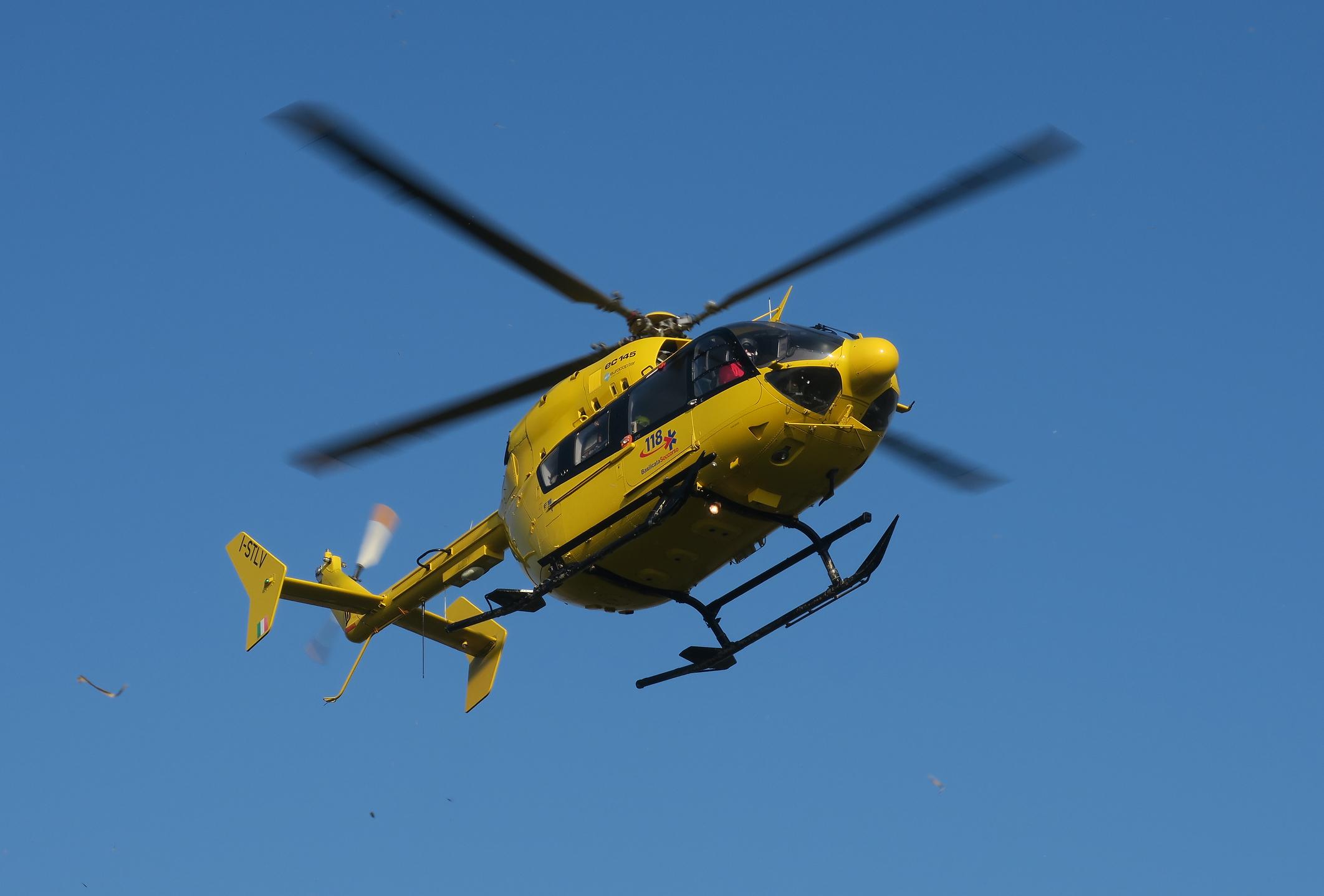 Tragedia sul monte Grappa: escursionista scivola per 250 metri e muore