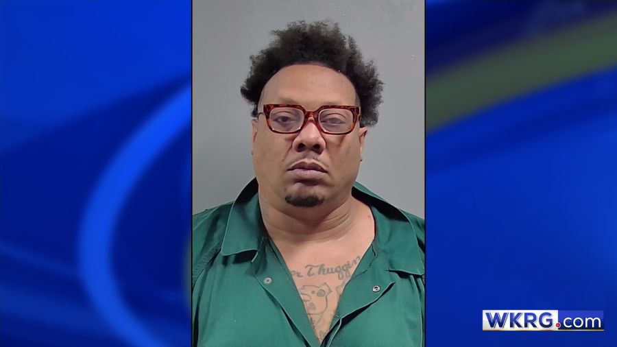 Pensacola man accused of carrying Stanley Cup containing meth