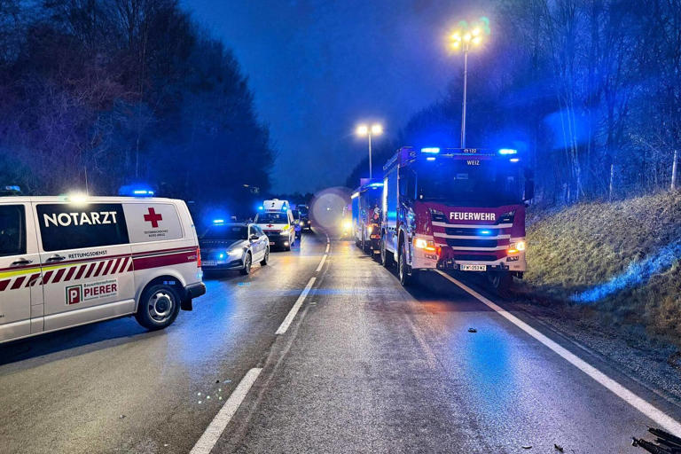 Nach Unfalldrama: Fußballverein trauert um Nachwuchsspieler (16)