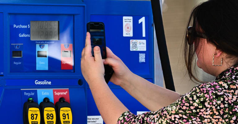 Suspending gas tax emerges as key issue in California gubernatorial ...