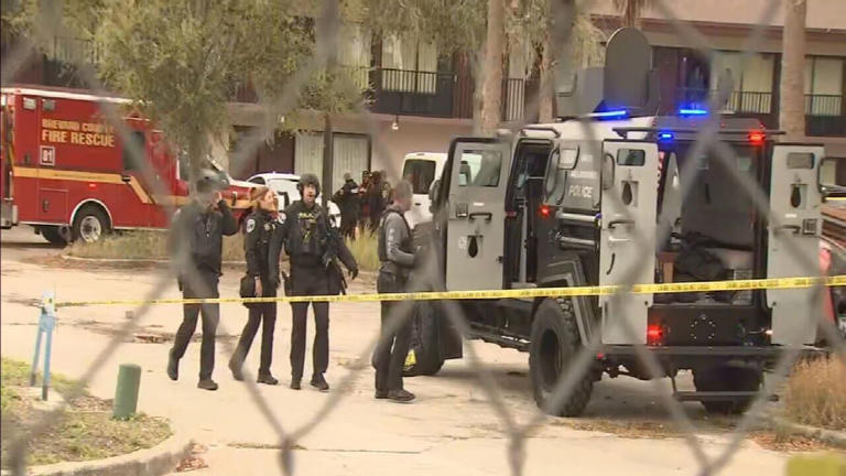 Possible shooting reported at hotel in West Melbourne