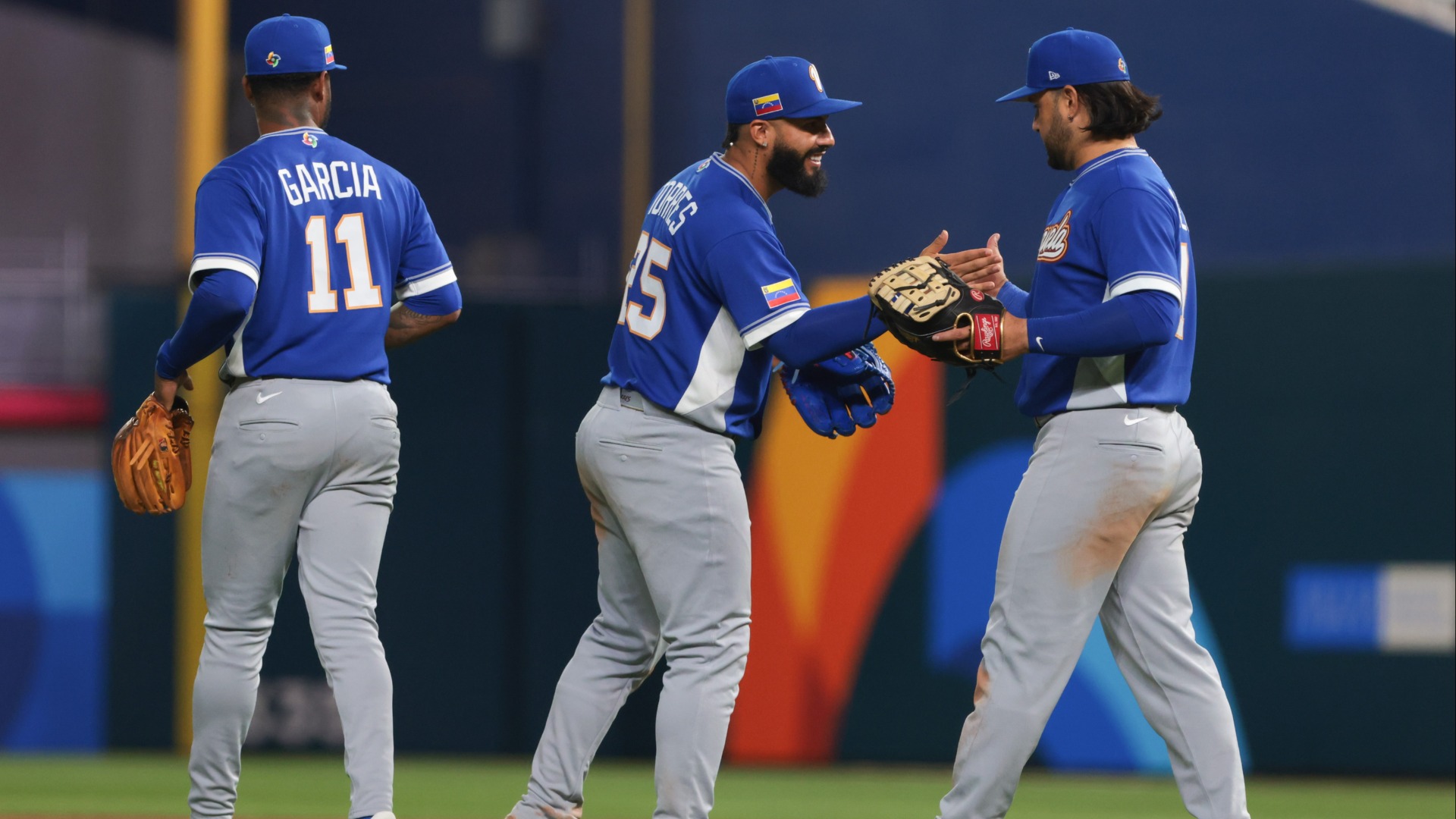Venezuela triumphs over Italy 4-2, advances to WBC finals