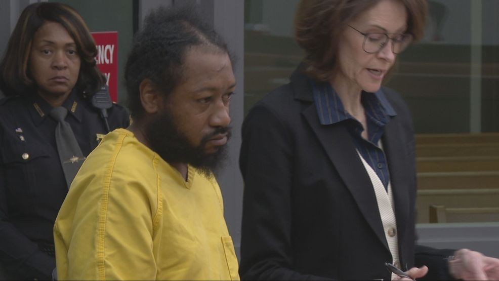 Suspect accused of gunning down man during dispute in Cincinnati