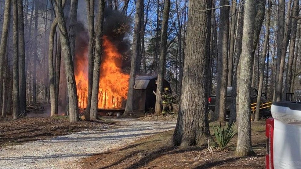 Fire crews working to get fire under control in Nelson County