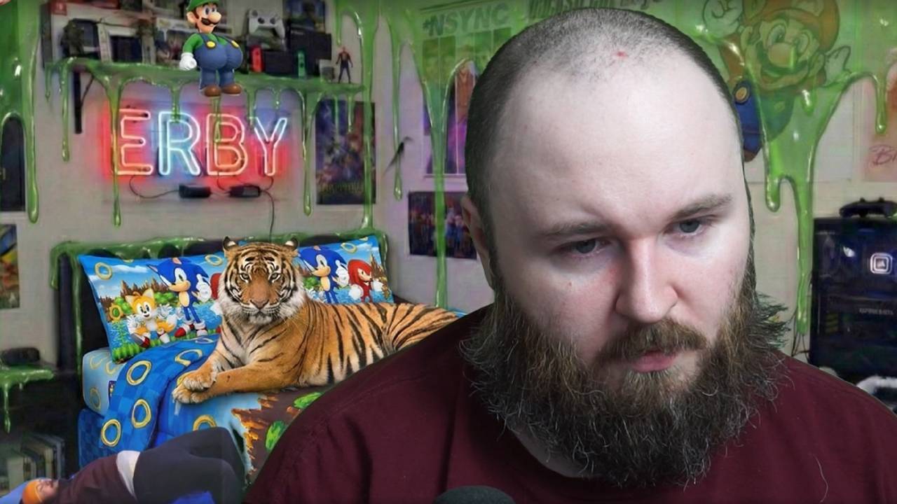 Twitch streamer banned after streaming himself in a dog cage