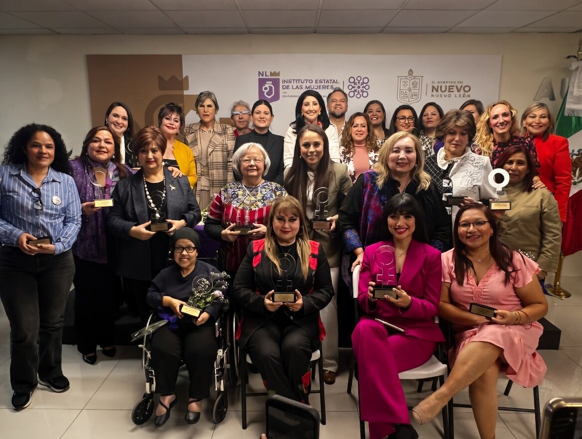 Reconocen la trayectoria y el liderazgo de mujeres en Nuevo León